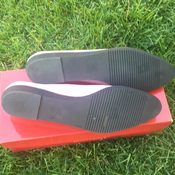 VTG Salvatore Ferragamo "Strana"‎ flats - Picture 4 of 7